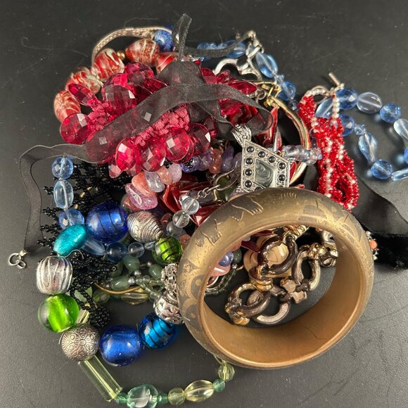 Jewelry grab bag with bracelets, chokers, pendants, and more for DIY or crafts - Picture 8 of 10